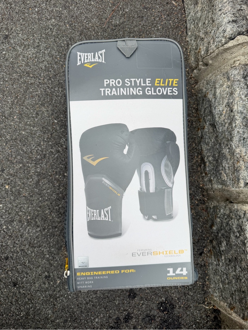 Boxing gloves